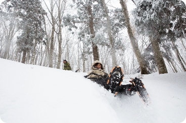 スノーシューイング